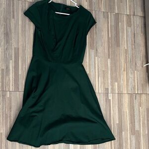 Chic Forest Green Midi Dress